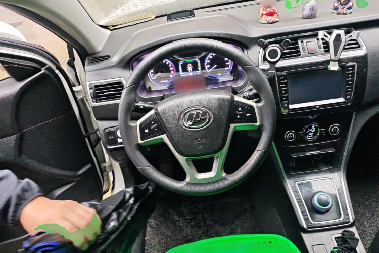 Used Lifan Auto 650EV 2018 Comfort Model Steering Wheel