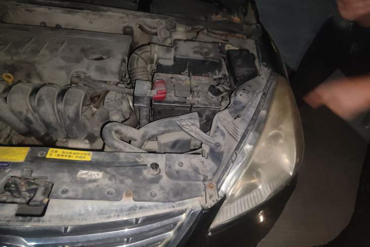 Used Lifan Auto 720 2013 1.8L Luxury EX Model Engine Bay Left