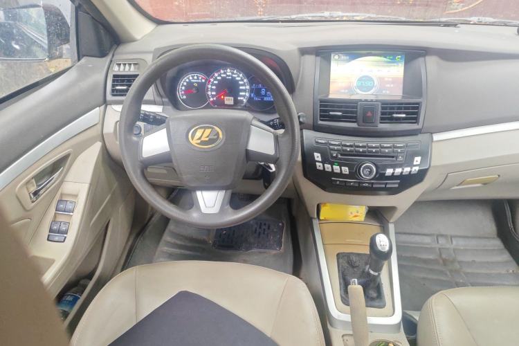 Used Lifan Auto 720 2013 1.8L Standard LX Model Steering Wheel