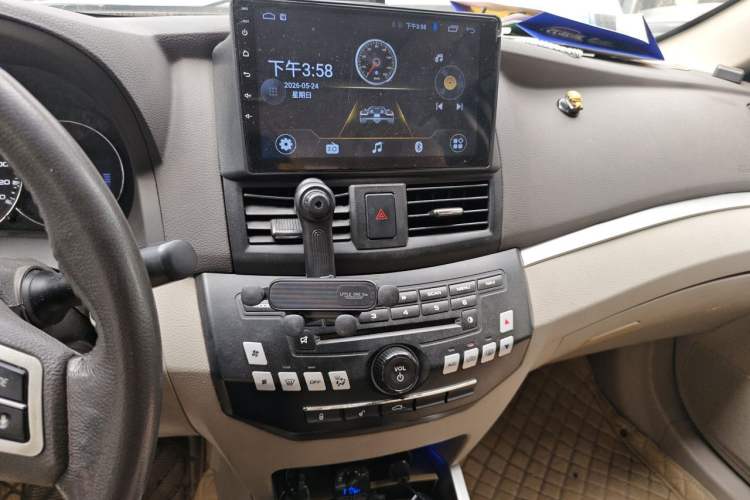 Used Lifan Auto 720 2013 1.8L Luxury EX Model Audio And AC Panel