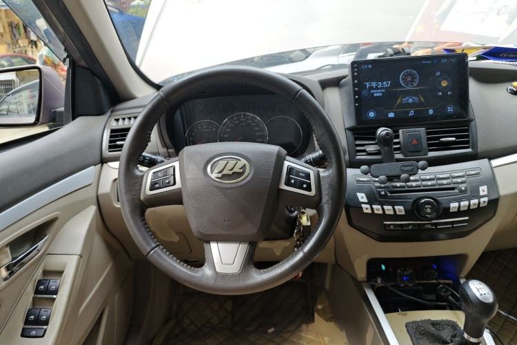 Used Lifan Auto 720 2013 1.8L Luxury EX Model Steering Wheel