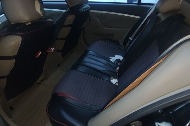 Used Lifan Auto 720 2014 Upgraded Model 1.5L Luxury Version Left Rear Seat