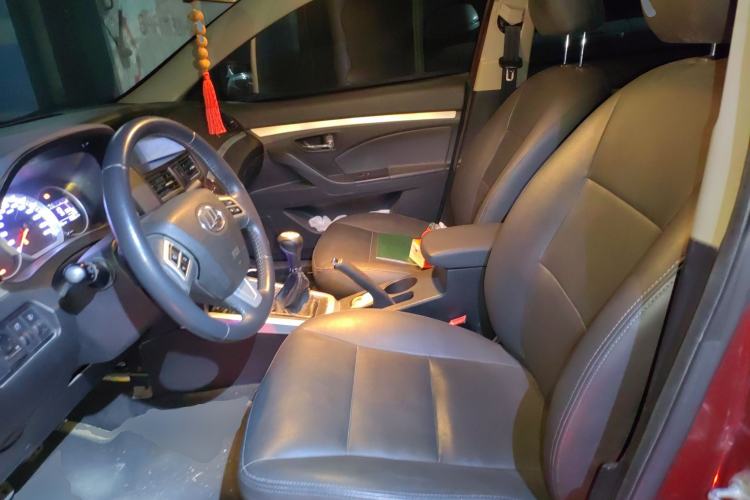 Used Lifan Auto 720 2014 Upgraded Model 1.5L Luxury Version Left Front Seat
