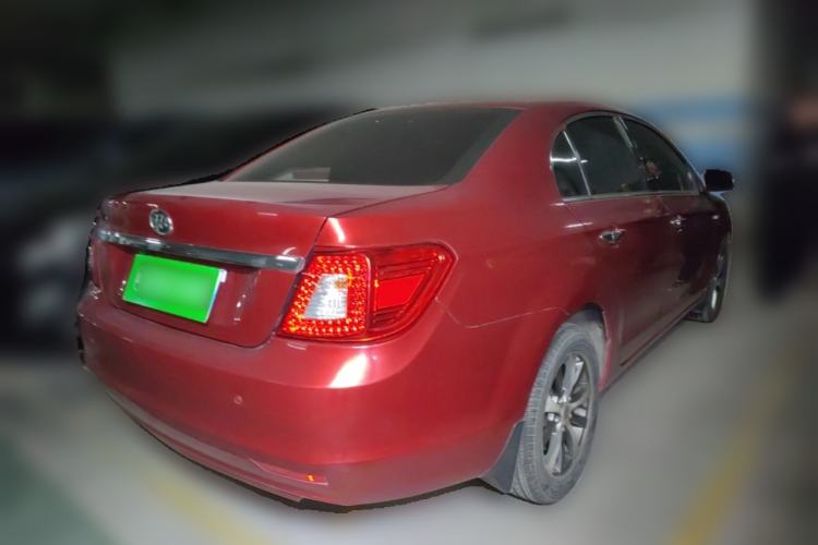 Used Lifan Auto 720 2014 Upgraded Model 1.5L Luxury Version Rear Right 45 Deg