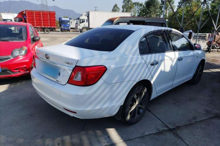 Used Lifan Auto 720 2014 Upgraded Model 1.5L Luxury Version Exterior 3