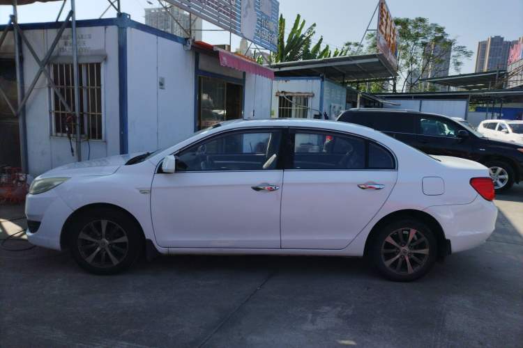 Used Lifan Auto 720 2014 Upgraded Model 1.5L Luxury Version Exterior 5