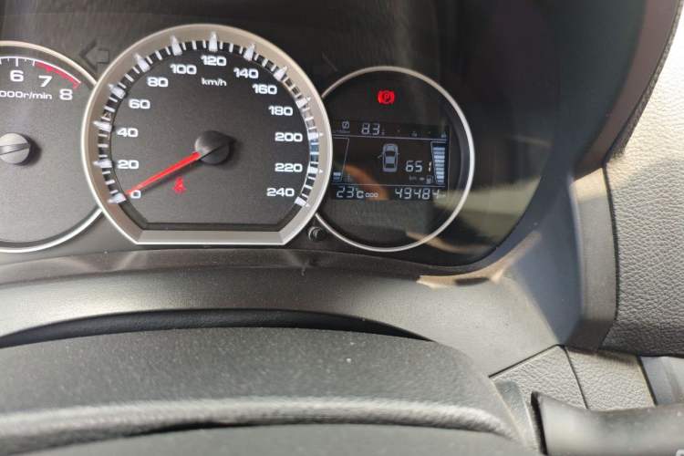 Used Lifan Auto 720 2014 Upgraded Version 1.5L Standard Model Odometer Close Up