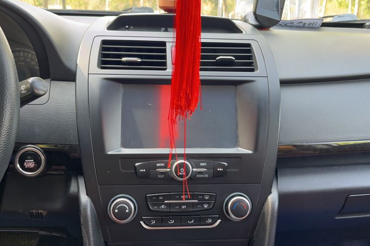 Used Lifan Auto 820 2015 2.4L Automatic Luxury Model Audio And AC Panel