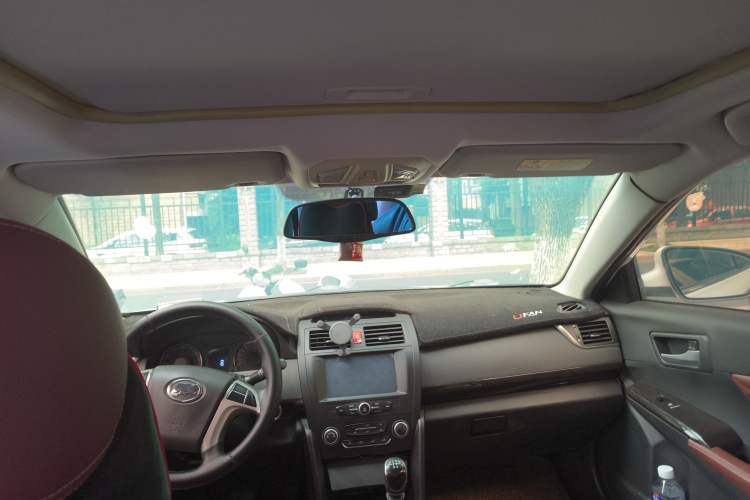 Used Lifan Auto 820 2015 1.8L Manual Luxury Model Headliner