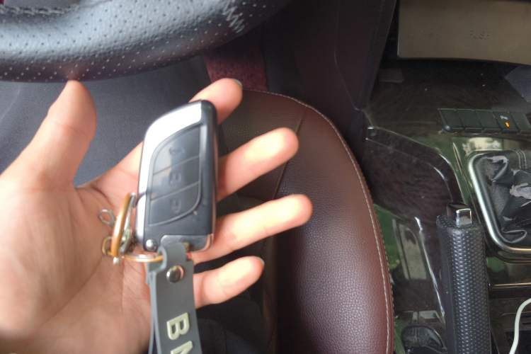 Used Lifan Auto 820 2015 1.8L Manual Luxury Model Vehicle Key