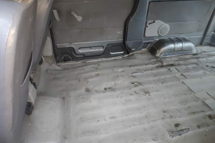 Used Lifan Auto Fengshun 2011 1.0L Comfort Version LF465Q5 Left Rear Seat