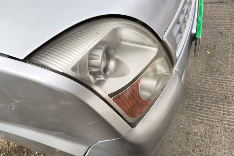Used Lifan Auto Fengshun  Right Front Headlight