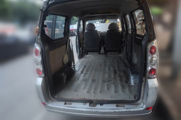 Used Lifan Auto Fengshun 2011 1.0L Comfort Version LF465Q5 Trunk