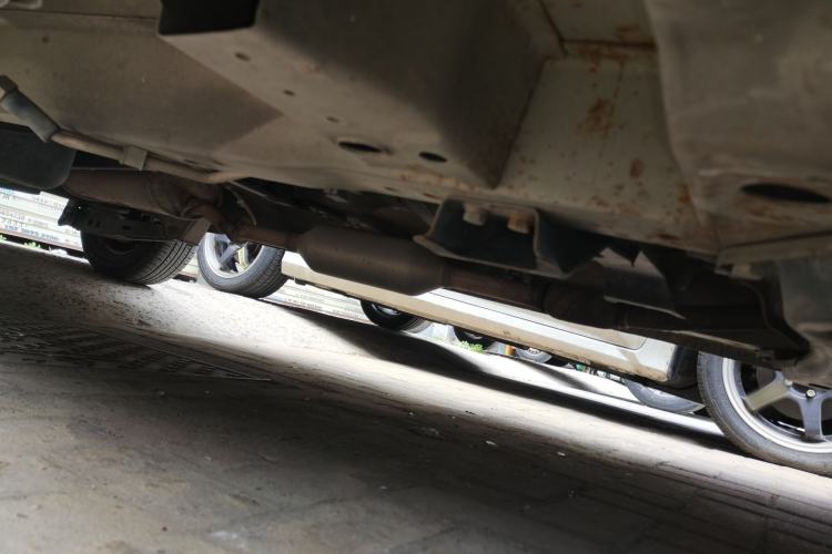 Used Lifan Auto Letu 2015 1.5L S Standard Edition Chassis Front Right