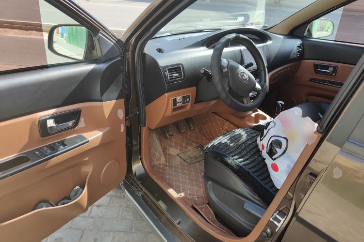Used Lifan Auto Letu 2015 1.5L S Comfort Version Driver Seat