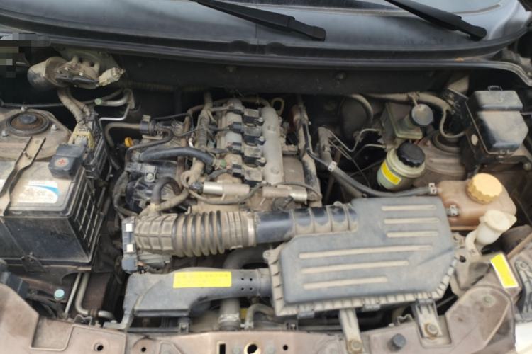 Used Lifan Auto Letu 2015 1.5L S Standard Edition Engine Bay
