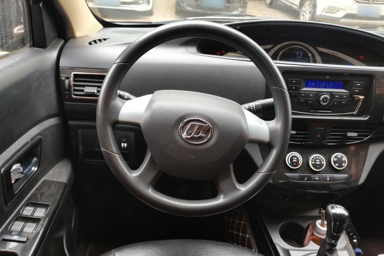 Used Lifan Auto Letu 2015 1.5L S Standard Edition Steering Wheel
