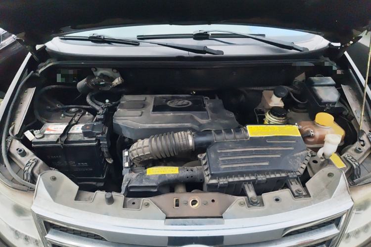 Used Lifan Auto Letu 2015 1.5L S Luxury Model Engine Bay