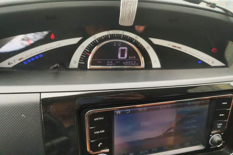 Used Lifan Auto Letu 2015 1.5L S Luxury Model Instrument Cluster