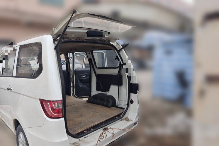 Used Lifan Auto Letu 2015 1.2L Comfort Model Trunk