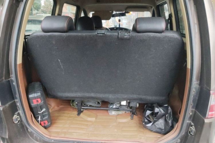 Used Lifan Auto Letu 2015 1.5L S Standard Edition Trunk