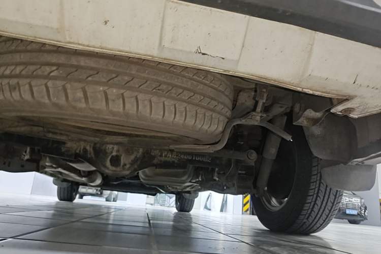 Used Lifan Auto Letu 2015 1.5L S Luxury Model Chassis Rear