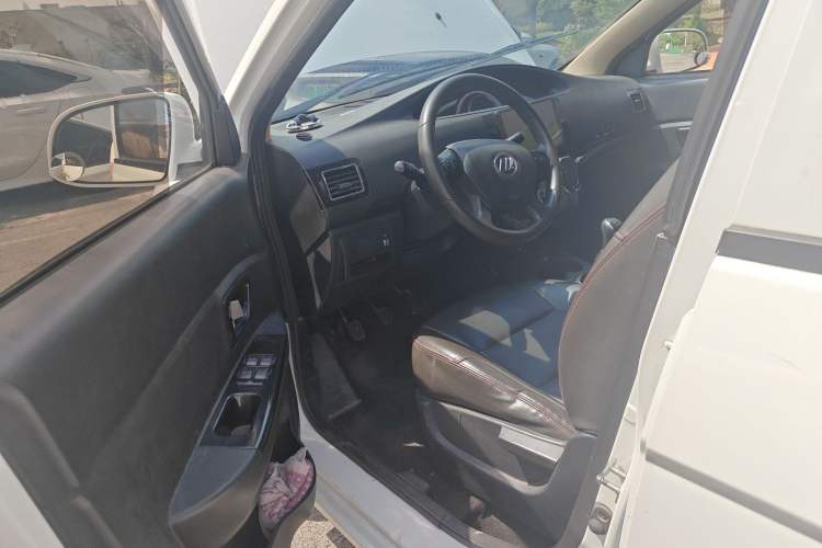 Used Lifan Auto Letu 2015 1.2L Commemorative Edition Standard Model Driver Seat