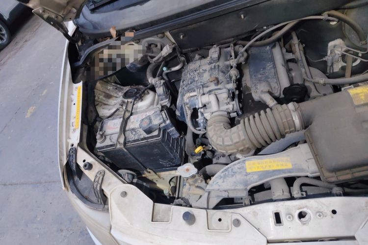 Used Lifan Auto Letu 2015 1.2L Comfort Model Engine Bay Right