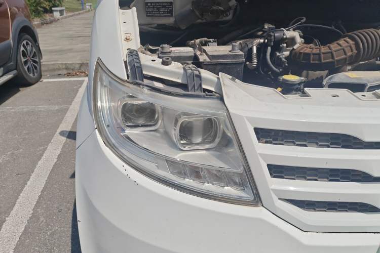 Used Lifan Auto Letu 2015 1.2L Commemorative Edition Standard Model Right Front Headlight