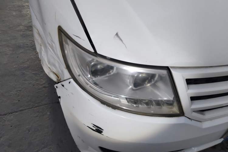 Used Lifan Auto Letu 2015 1.2L Comfort Model Right Front Headlight
