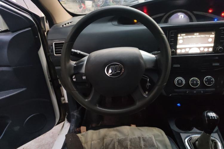 Used Lifan Auto Letu 2015 1.2L Comfort Model Steering Wheel