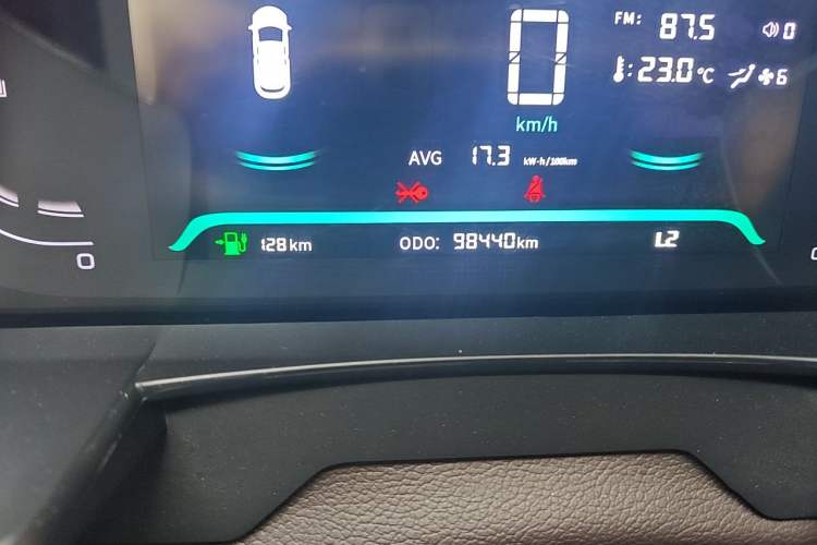 Used Lifan Auto Maple 80V 2021 Easy-Drive Version Odometer Close Up