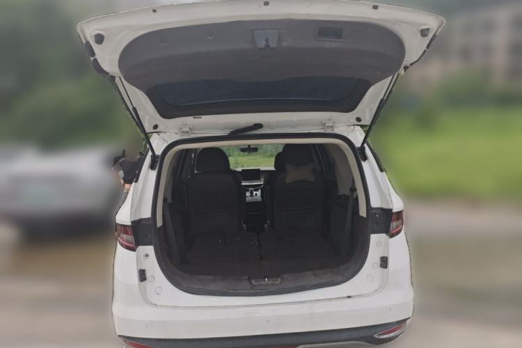 Used Lifan Auto Maple 80V 2021 U-Drive Edition Trunk