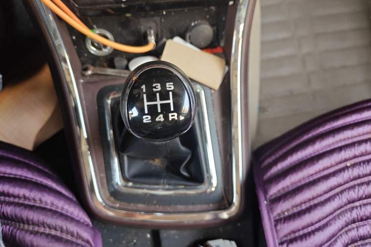 Used Lifan Auto Myway 2016 1.5L Manual Elite Version Gear Lever