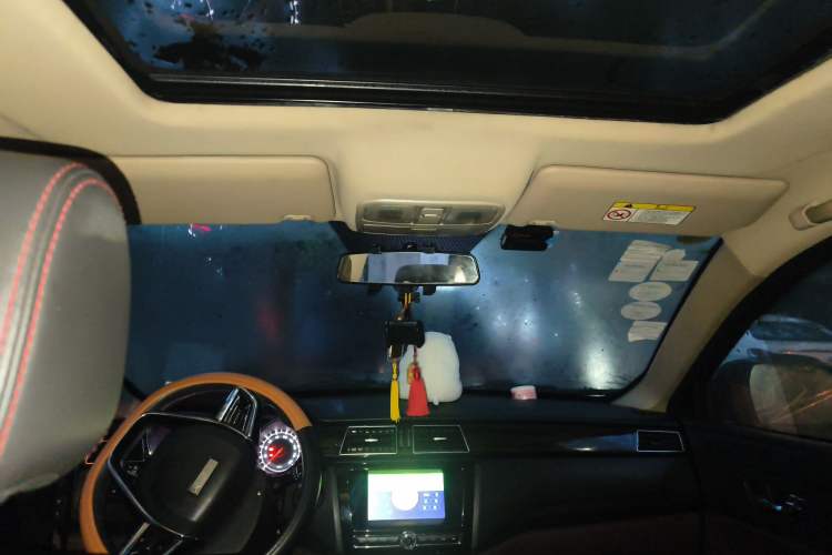Used Lifan Auto Myway 2016 1.5L Manual Elite Version Headliner