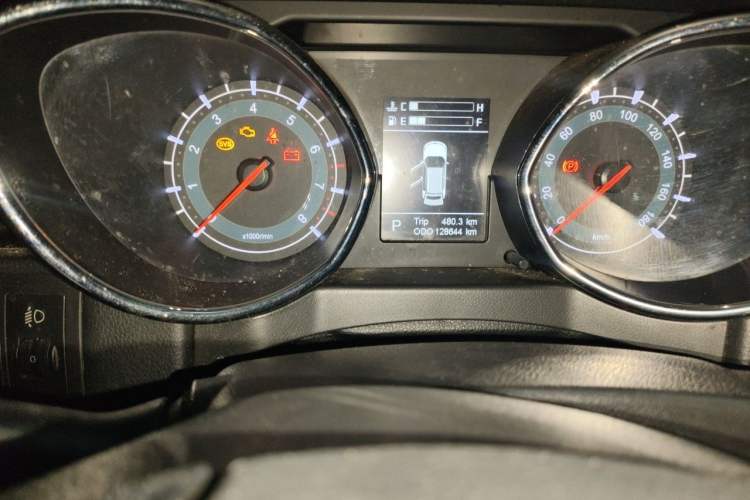 Used Lifan Auto Myway 2016 1.5L Automatic Smart Enjoyment Model Odometer Close Up
