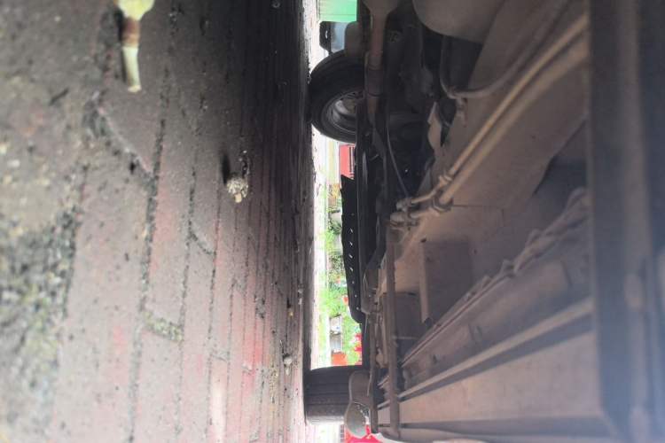 Used Lifan Auto Myway 2016 1.5L Manual Elite Version Chassis Rear Right