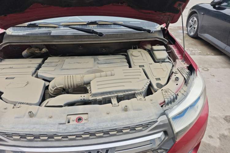 Used Lifan Auto Myway 2016 1.5L Manual Elite Version Engine Bay Left