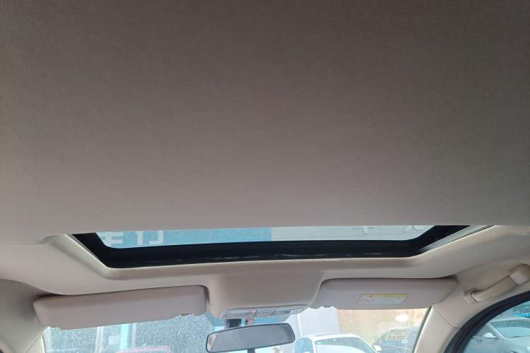 Used Lifan Auto Myway 2016 1.5L Automatic Smart Enjoyment Model Headliner