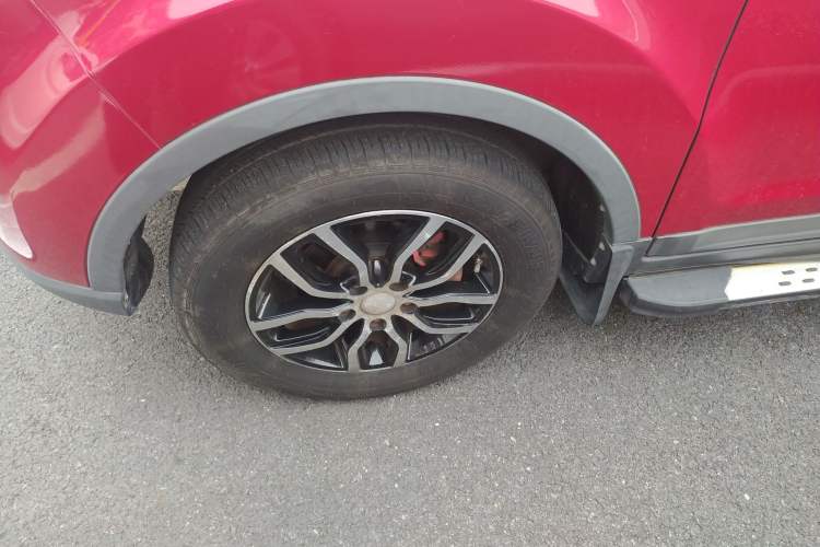 Used Lifan Auto Myway 2016 1.5L Manual Elite Version Left Front Wheel Hub