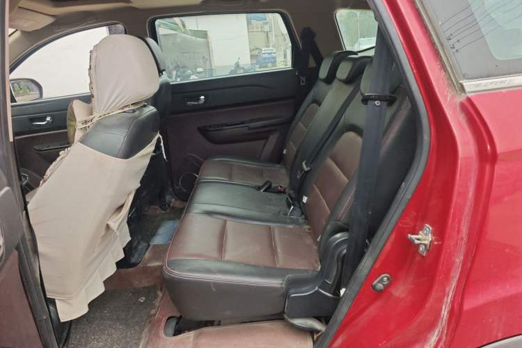 Used Lifan Auto Myway 2016 1.5L Manual Elite Version Left Rear Seat