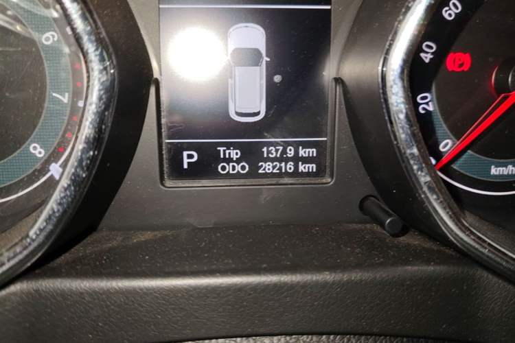 Used Lifan Auto Myway 2016 1.5L Automatic Smart Enjoyment Model Odometer Close Up