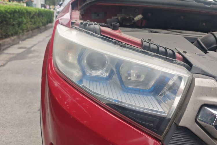 Used Lifan Auto Myway 2016 1.5L Automatic Luxury Model Right Front Headlight