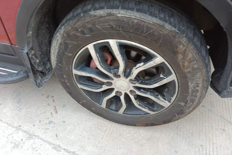 Used Lifan Auto Myway 2016 1.5L Automatic Smart Enjoyment Model Right Front Wheel Hub