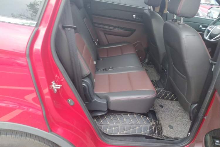 Used Lifan Auto Myway 2016 1.5L Manual Elite Version Right Rear Seat