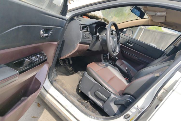 Used Lifan Auto Myway 2016 1.5L Manual Comfort Edition Driver Seat