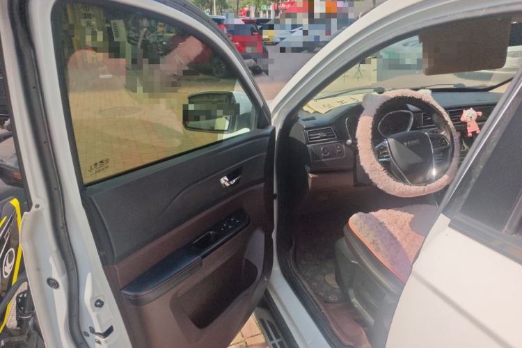 Used Lifan Auto Myway 2016 1.5L Manual Elite Version Driver Seat