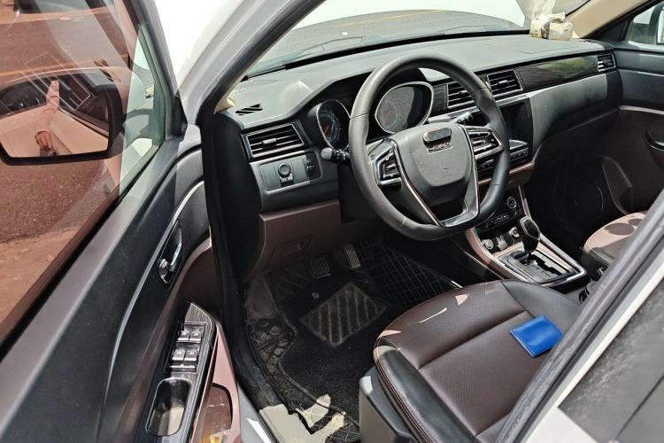 Used Lifan Auto Myway 2016 1.5L Automatic Smart Enjoyment Model Driver Seat