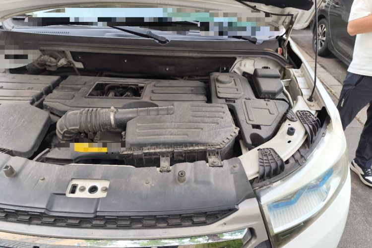 Used Lifan Auto Myway 2016 1.5L Manual Elite Version Engine Bay Left