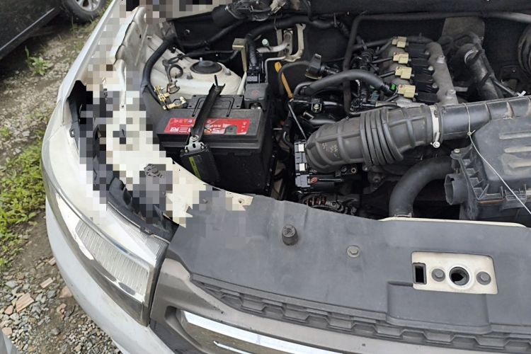 Used Lifan Auto Myway 2016 1.5L Manual Elite Version Engine Bay Right